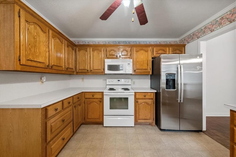 1209 W 3rd Avenue, Corsicana TX 75110 - Photo 19