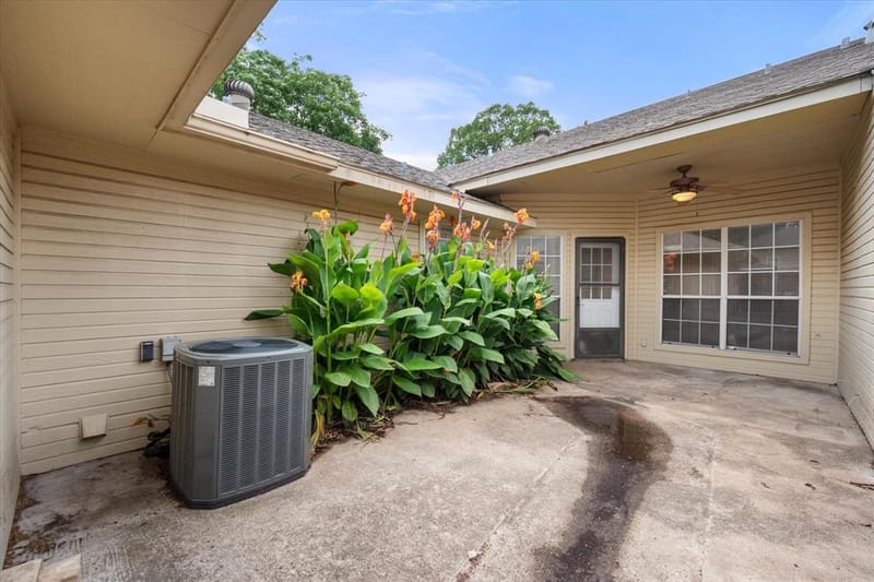 1209 W 3rd Avenue, Corsicana TX 75110 - Photo 31