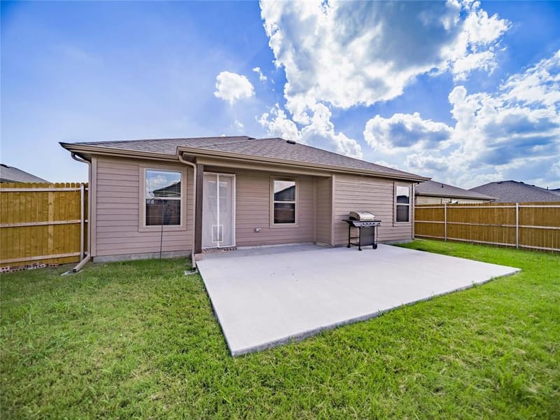 1418 Brindle Drive, Greenville TX 75402 - Photo 27