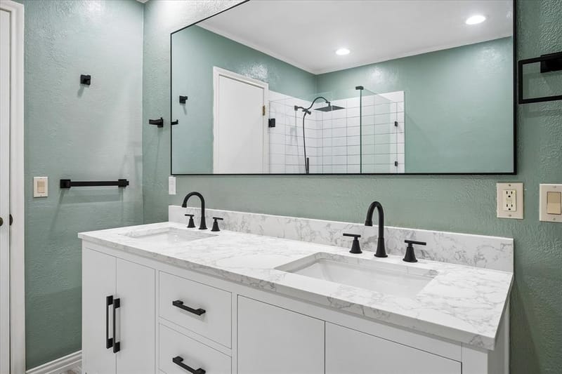 6611 Fernshaw Drive, Dallas TX 75248 - Photo 15