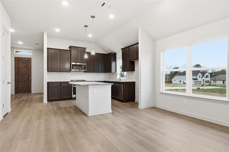 1710 Whispering Meadow Drive, Van Alstyne TX 75495 - Photo 25