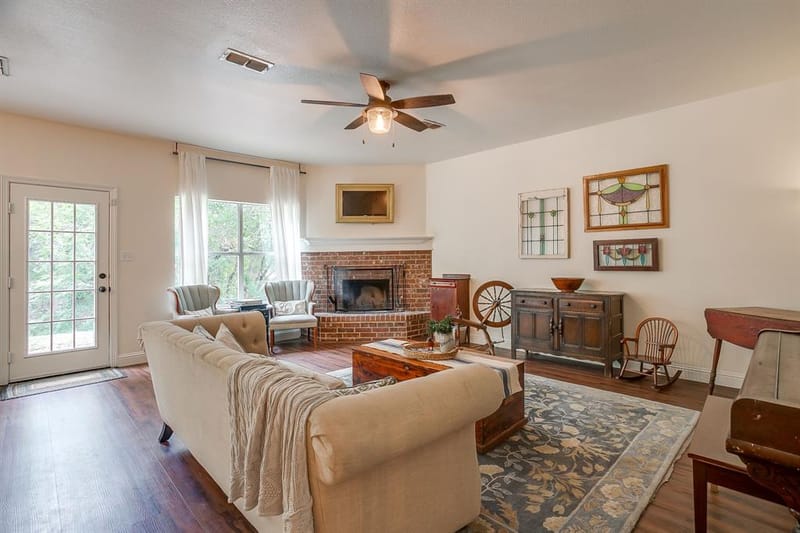 2137 Country Brook Drive, Weatherford TX 76087 - Photo 6