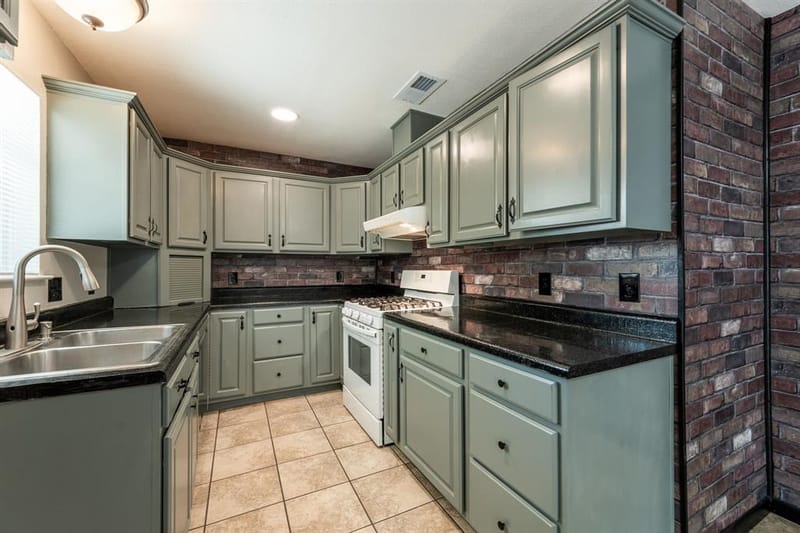 1213 Trellis Drive, Garland TX 75040 - Photo 8