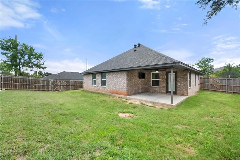 2514 San Gabriel Drive, Granbury TX 76048 - Photo 24