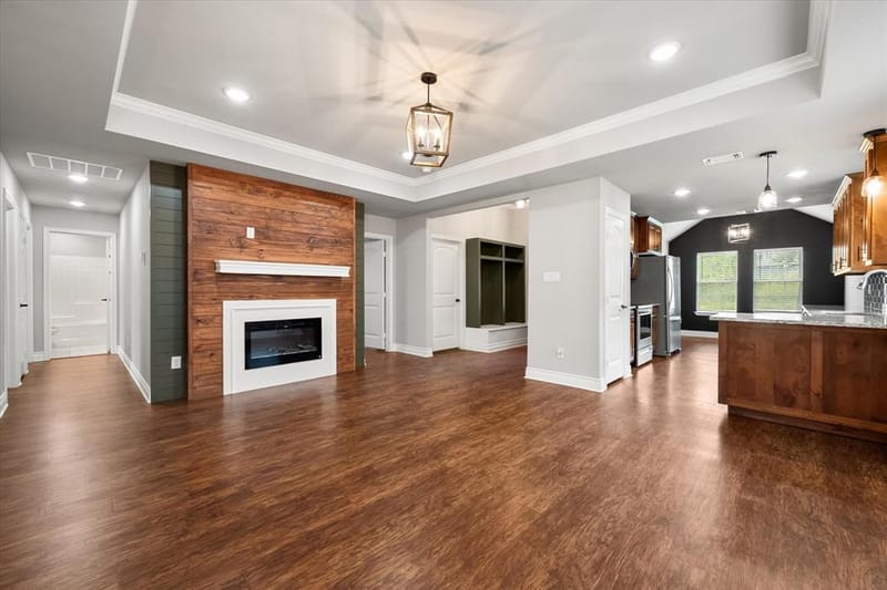 2514 San Gabriel Drive, Granbury TX 76048 - Photo 8