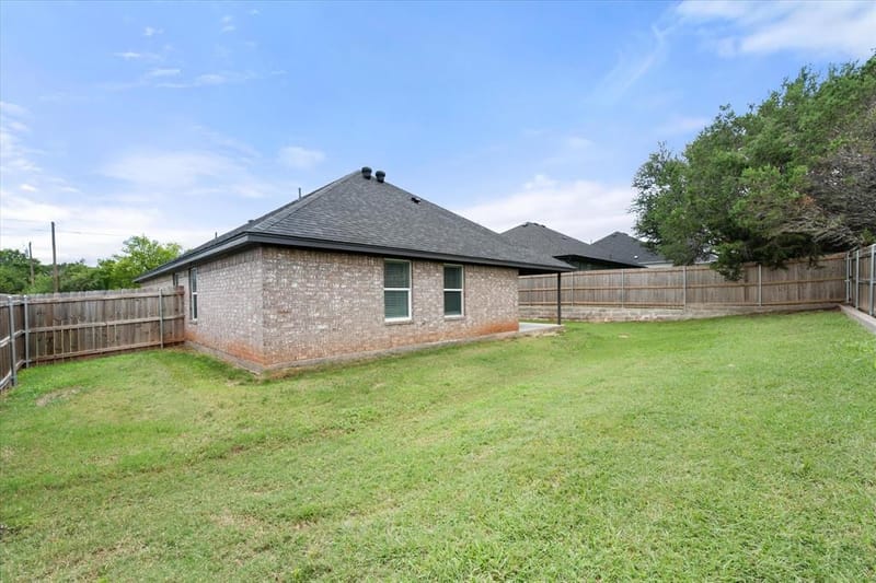 2514 San Gabriel Drive, Granbury TX 76048 - Photo 25