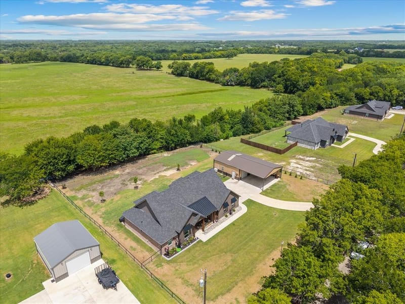 381 County Road 4945, Leonard TX 75452 - Photo 37