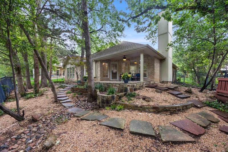 5504 Yacht Club Drive, Rockwall TX 75032 - Photo 2