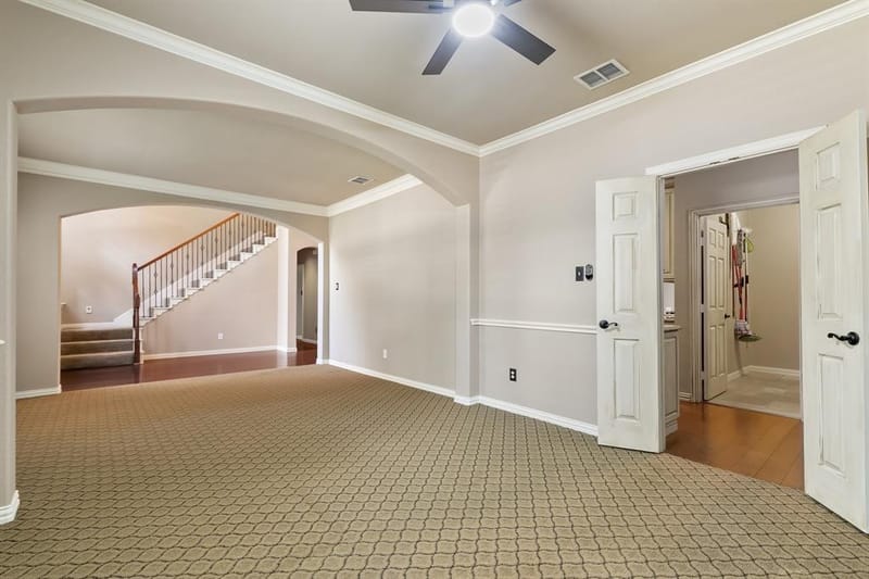 7534 Chinaberry Lane, Frisco TX 75033 - Photo 6