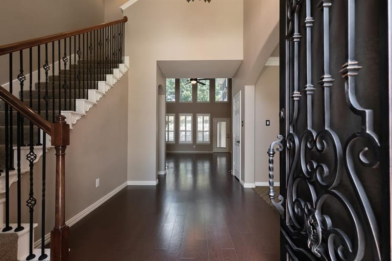 7534 Chinaberry Lane, Frisco TX 75033 - Photo 3