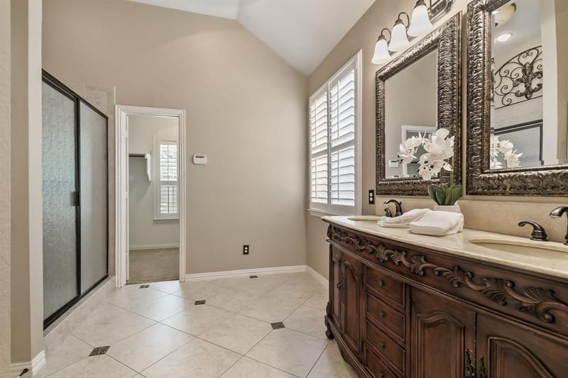 7534 Chinaberry Lane, Frisco TX 75033 - Photo 18
