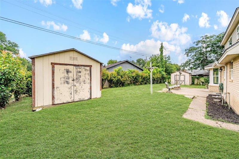 805 Stratford Drive, Bedford TX 76021 - Photo 27