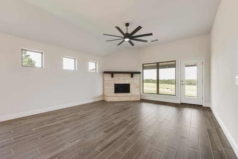 816 Sanders Road, Whitesboro TX 76273 - Photo 11