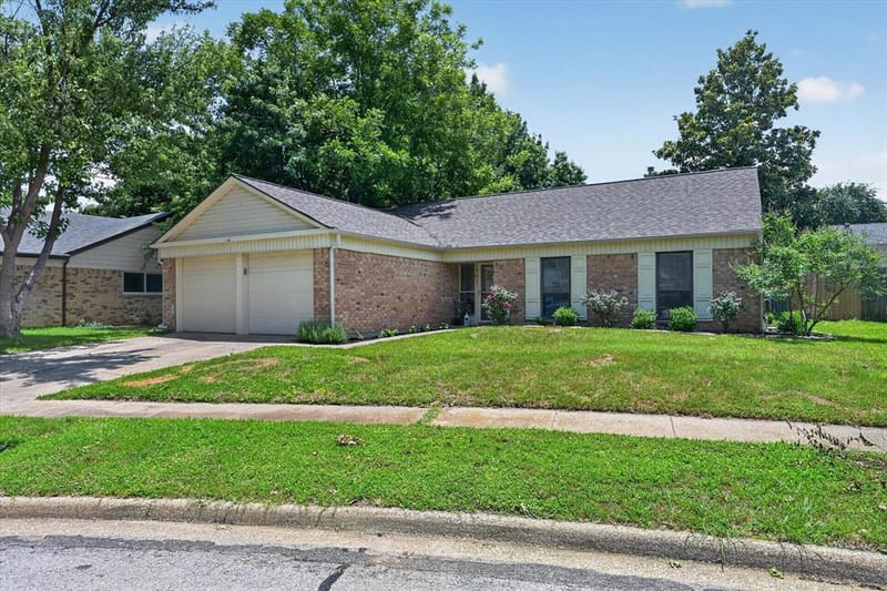 1807 Buckeye Drive, Flower Mound TX 75028