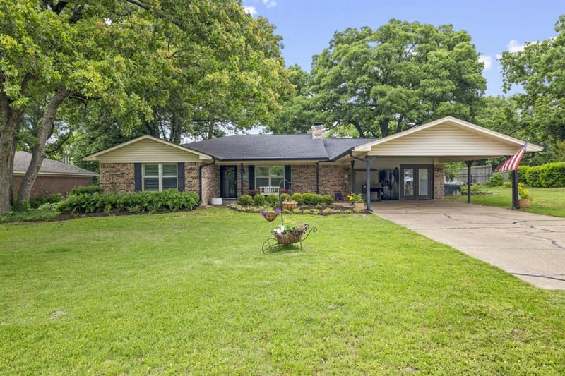 668 County Road 2436, Mineola TX 75773