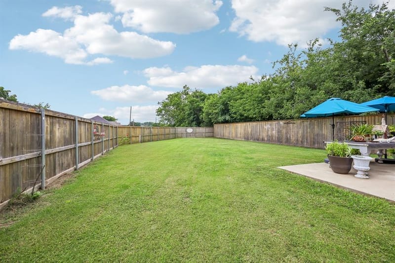 116 E Bexar Street, Mabank TX 75147 - Photo 22