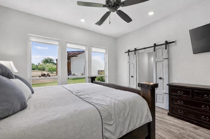 1096 Timber Hills Drive, Weatherford TX 76087 - Photo 11