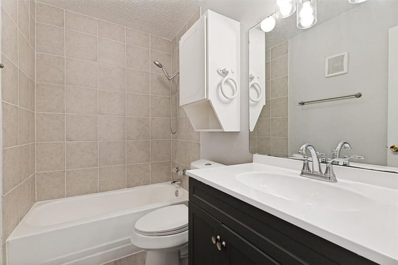 5522 Boca Raton Boulevard # 404, Fort Worth TX 76112 - Photo 13