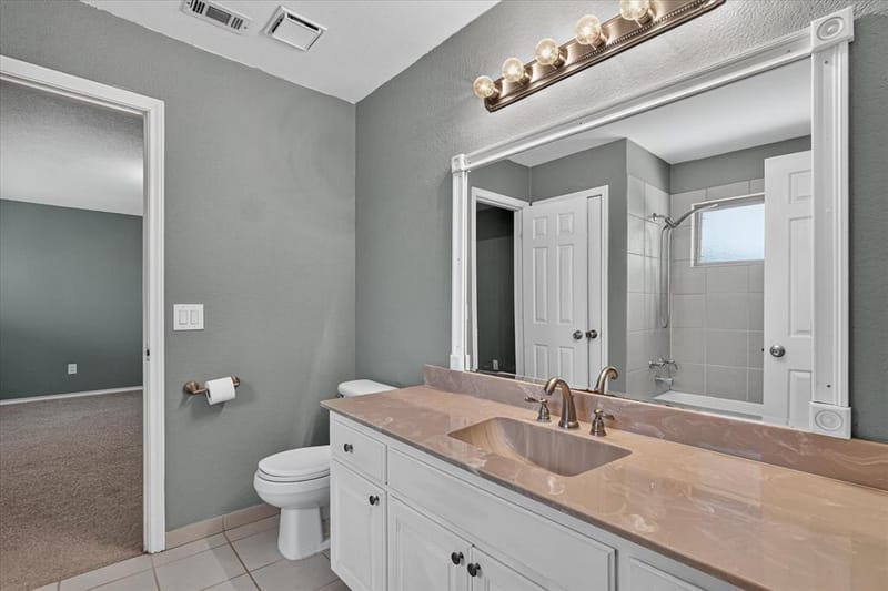 2117 Lavaca Trail, Carrollton TX 75010 - Photo 22
