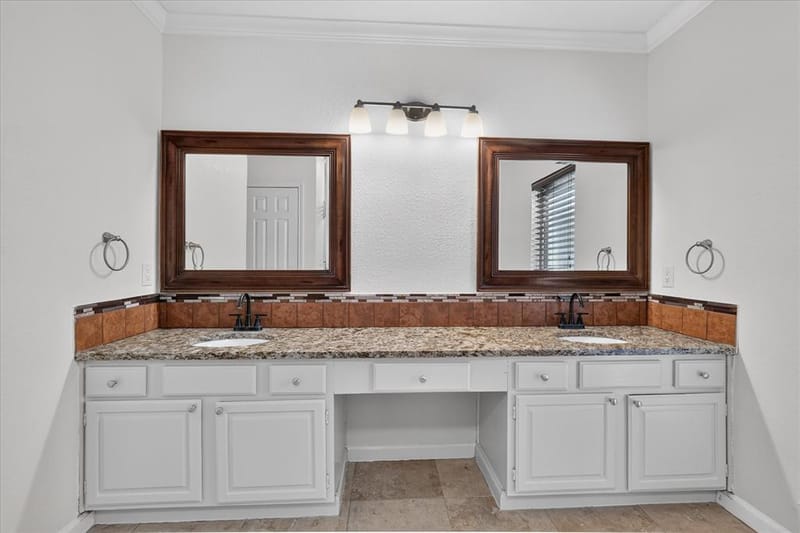 2117 Lavaca Trail, Carrollton TX 75010 - Photo 18