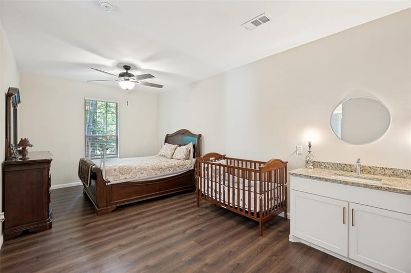 343 N Morris Street, Gainesville TX 76240 - Photo 20