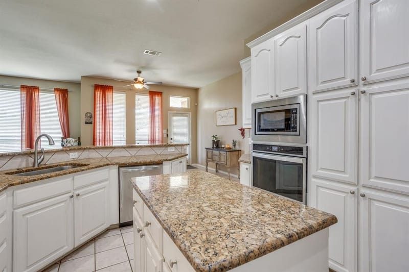 779 Little Ridge Court, Burleson TX 76028 - Photo 13