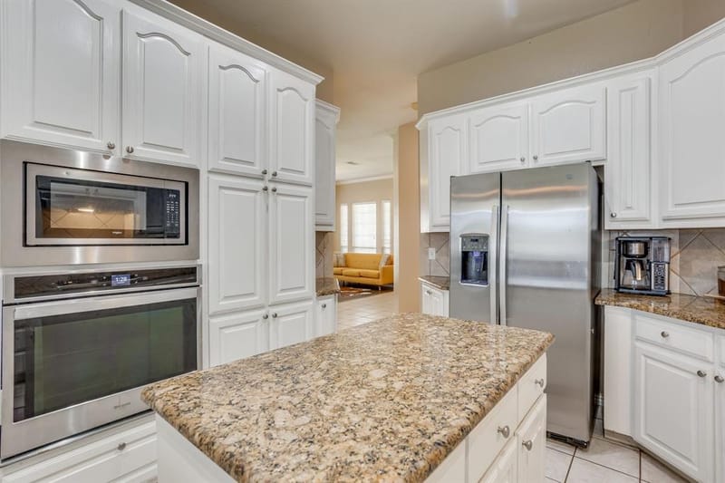 779 Little Ridge Court, Burleson TX 76028 - Photo 15