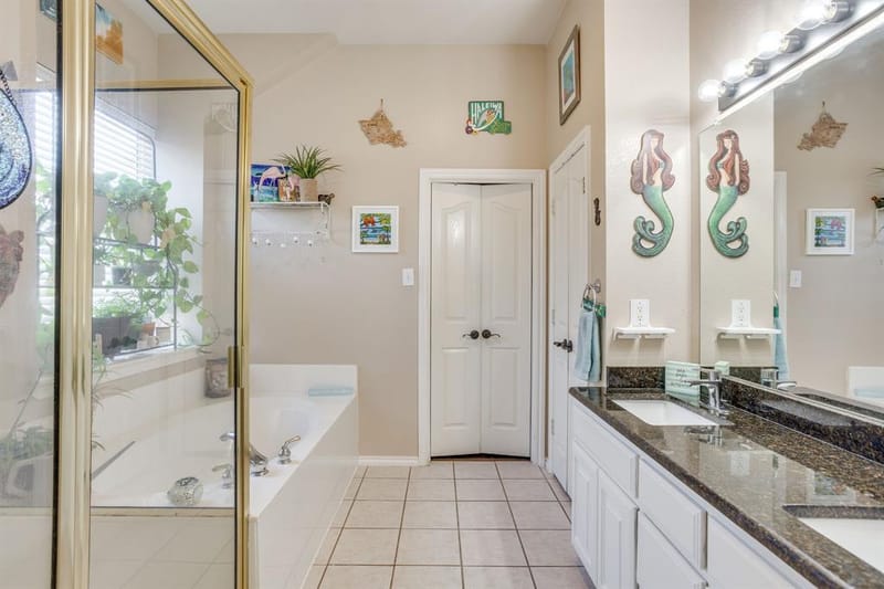 779 Little Ridge Court, Burleson TX 76028 - Photo 25