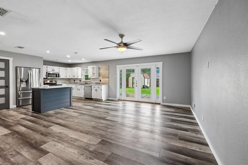 2033 Rose Hill Road, Carrollton TX 75007 - Photo 6