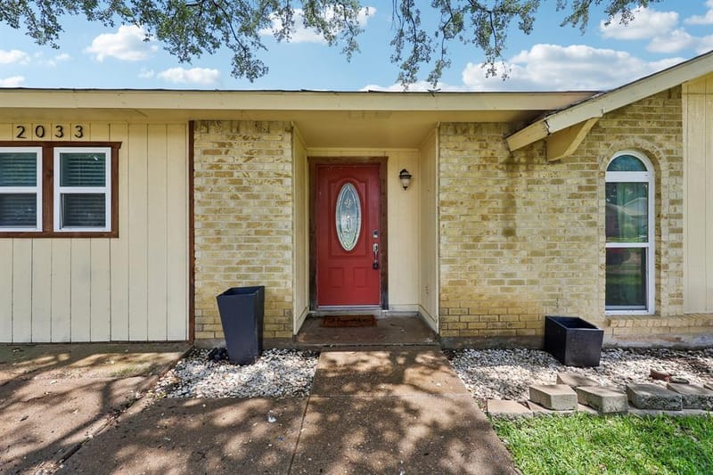 2033 Rose Hill Road, Carrollton TX 75007 - Photo 4