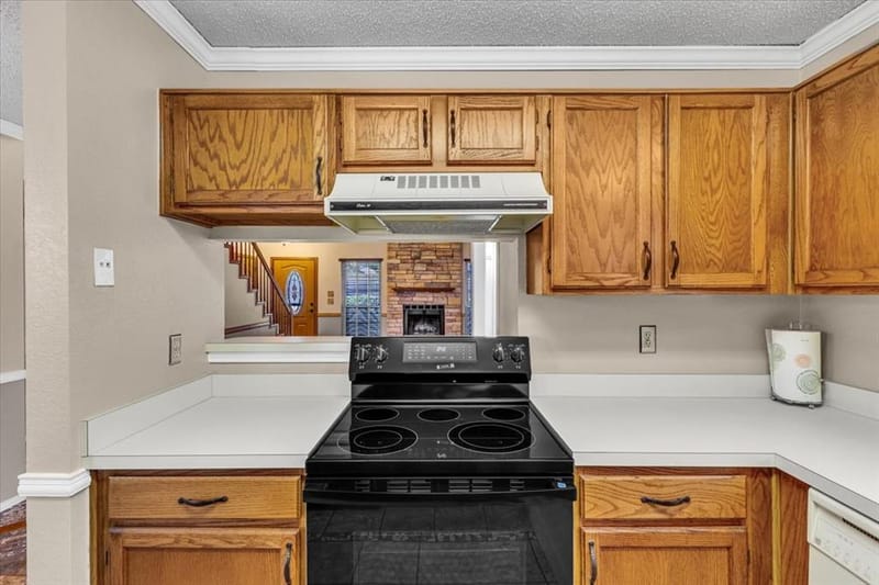 215 Ironbark Drive, Arlington TX 76018 - Photo 17