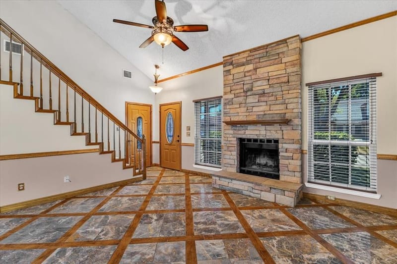 215 Ironbark Drive, Arlington TX 76018 - Photo 7