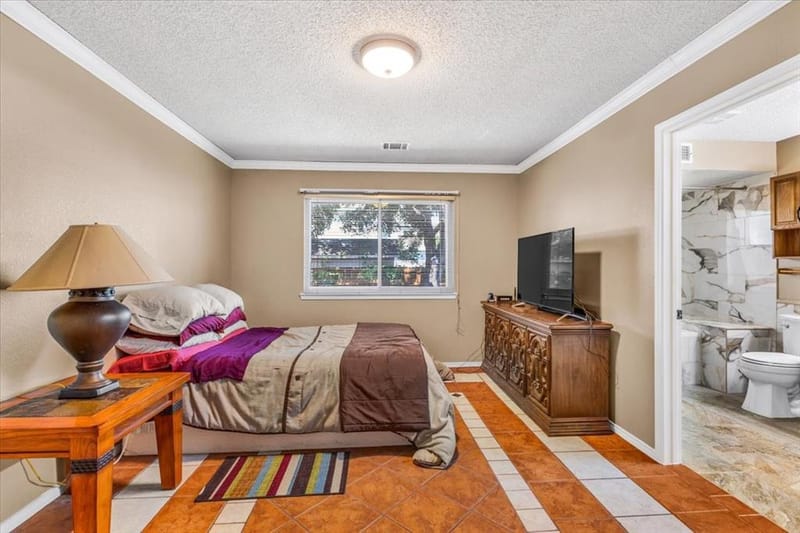 215 Ironbark Drive, Arlington TX 76018 - Photo 20
