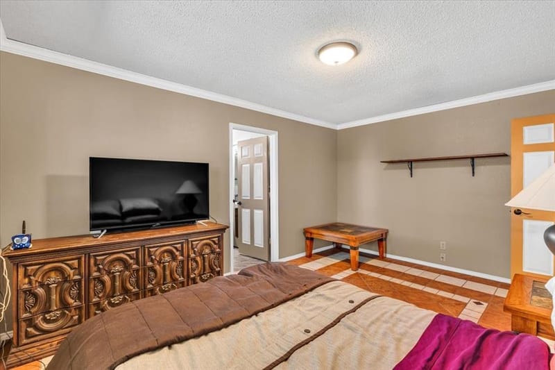 215 Ironbark Drive, Arlington TX 76018 - Photo 21
