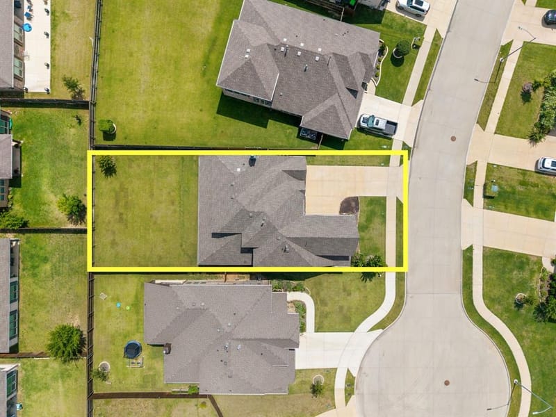 1013 Firecracker Drive, Justin TX 76247 - Photo 4