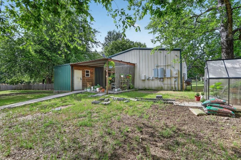 2625 County Road 2510, Quinlan TX 75474 - Photo 5