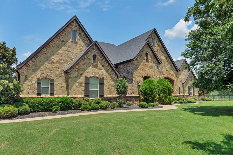 6412 Preferred Drive, Fort Worth TX 76179