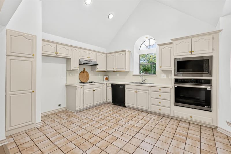 1804 Seminary Drive, Plano TX 75075 - Photo 7