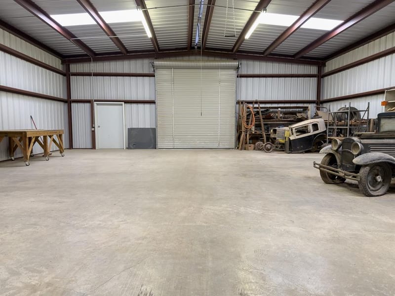 1102 NE 23rd Street, Mineral Wells TX 76067 - Photo 13