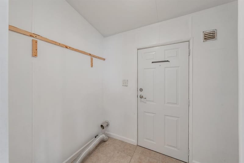 419 Wood River Road, Millsap TX 76066 - Photo 17