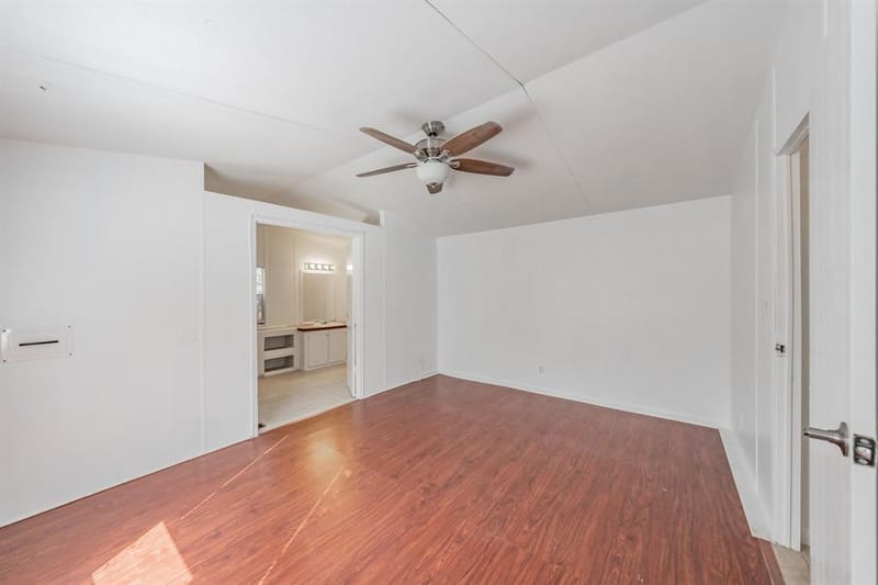 419 Wood River Road, Millsap TX 76066 - Photo 20