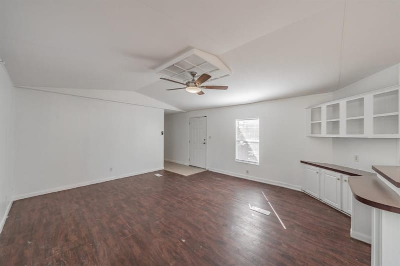 419 Wood River Road, Millsap TX 76066 - Photo 8