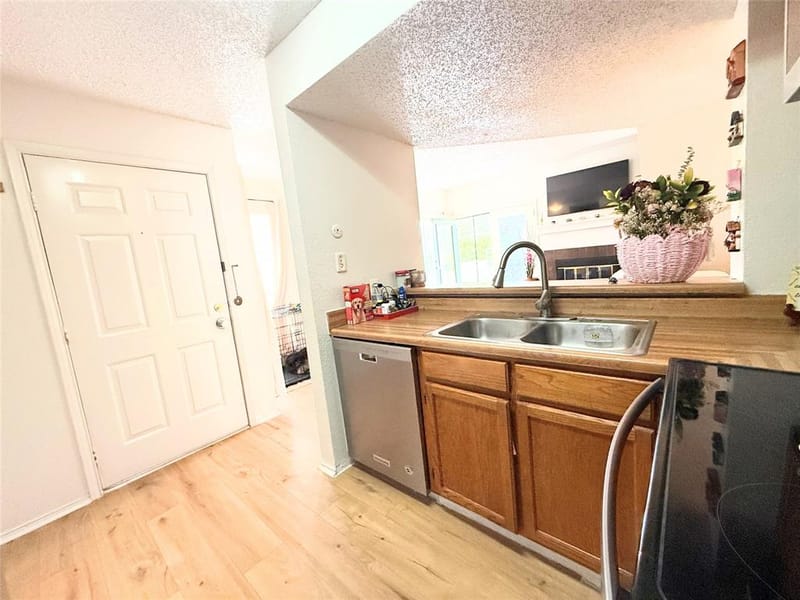 2312 Balsam Drive # A214, Arlington TX 76006 - Photo 11