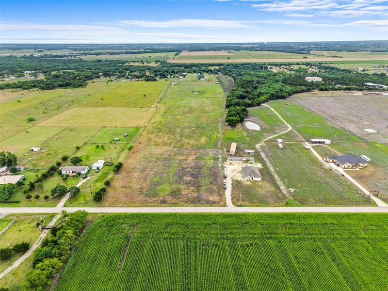 471 Ewing Road, Ferris TX 75125 - Photo 25