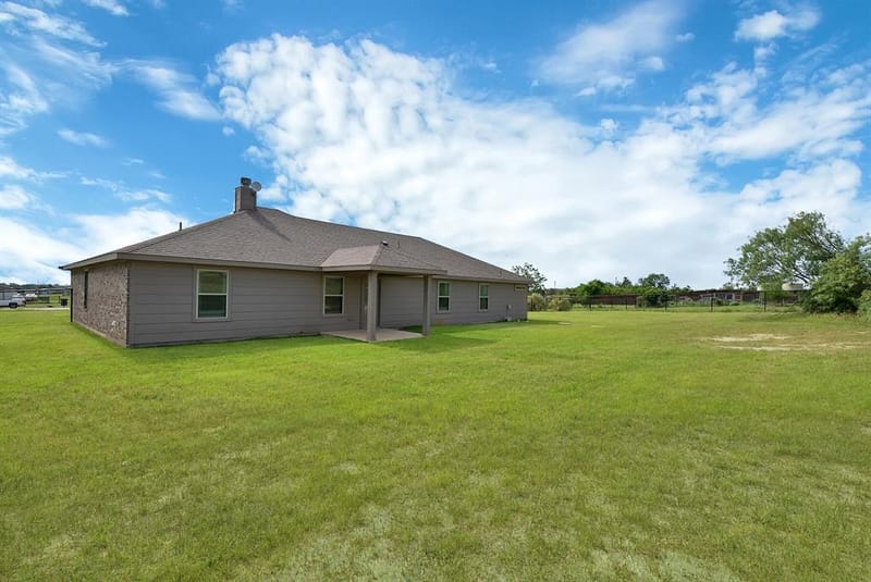 115 Springwood Ranch Loop, Springtown TX 76082 - Photo 17