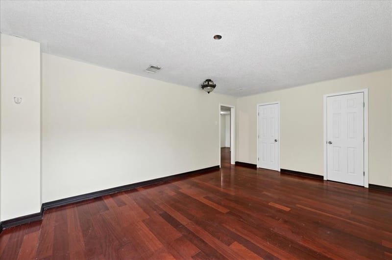 6008 Mckaskle Drive, Fort Worth TX 76119 - Photo 27