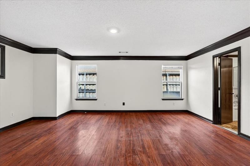 6008 Mckaskle Drive, Fort Worth TX 76119 - Photo 13