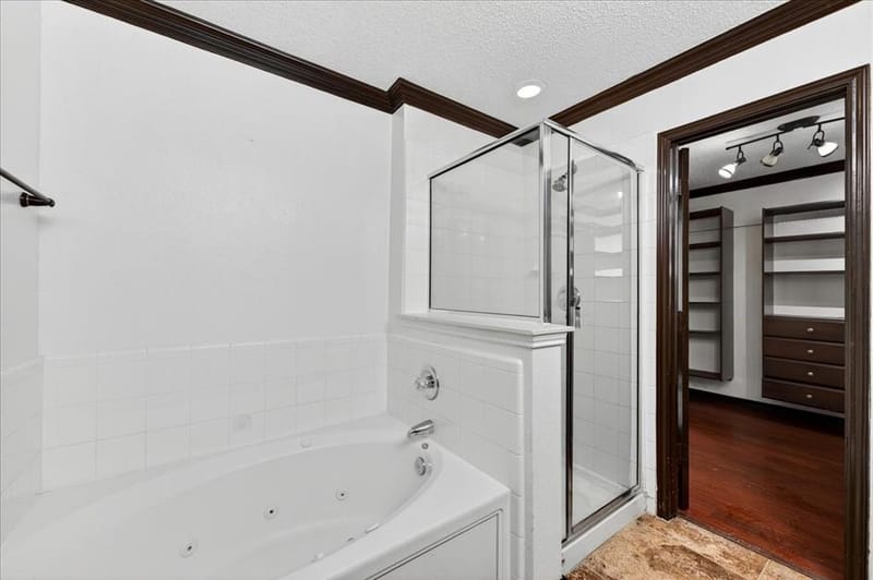 6008 Mckaskle Drive, Fort Worth TX 76119 - Photo 16