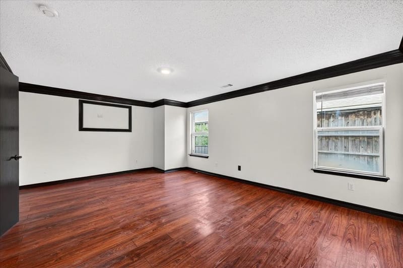 6008 Mckaskle Drive, Fort Worth TX 76119 - Photo 14