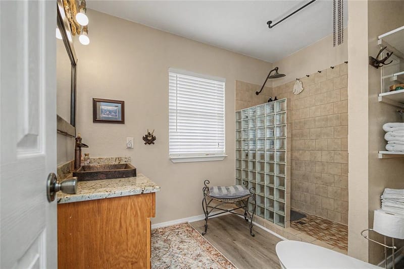 1152 W Lake Drive, Weatherford TX 76087 - Photo 16